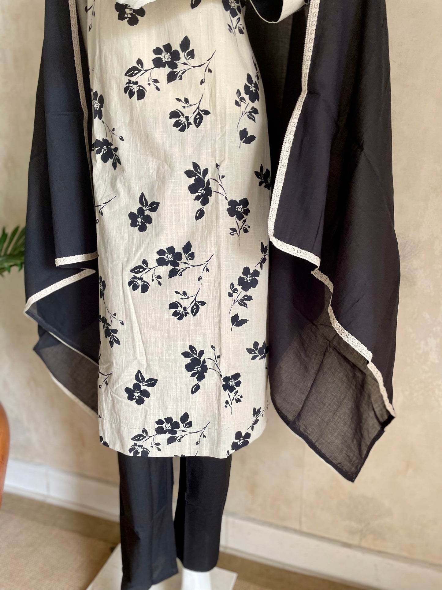 RaasRa Blooms in Contrast — Off- white Floral Print Cotton Kurta Set — view 7