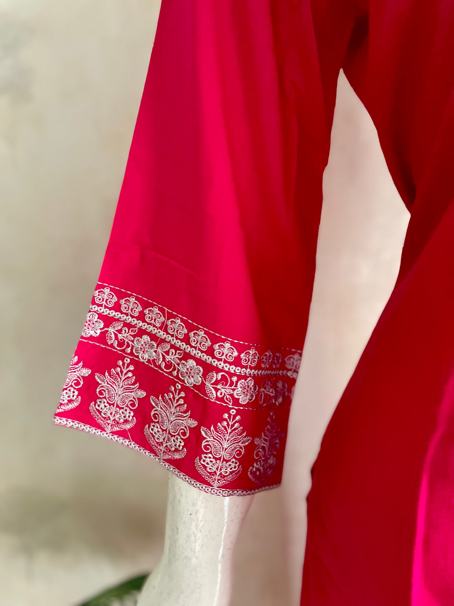 Rani Gul Kashmiri-Inspired Rayon Cotton Kurta Set