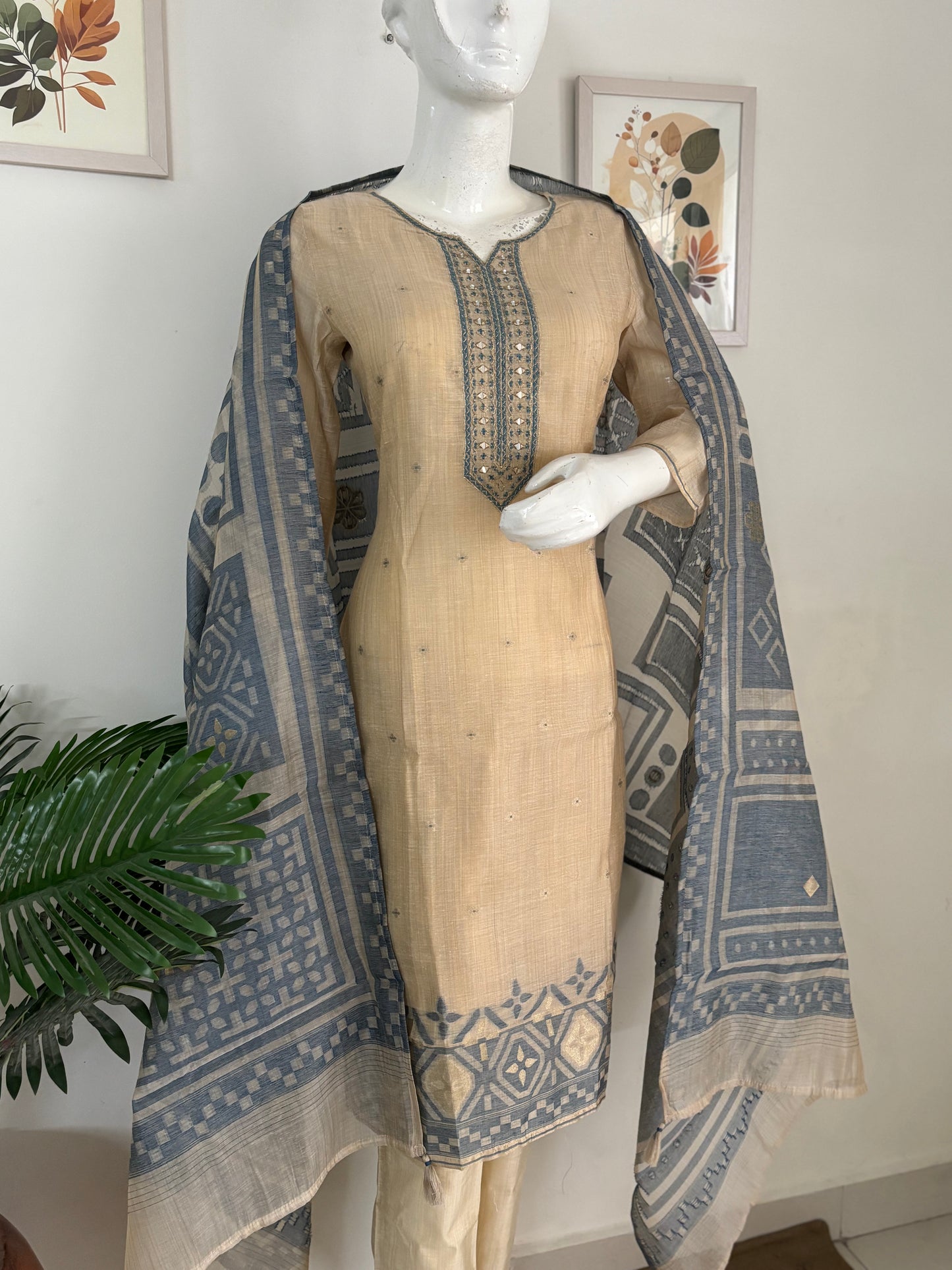 Elegant Linen Chanderi Silk Kurta Set