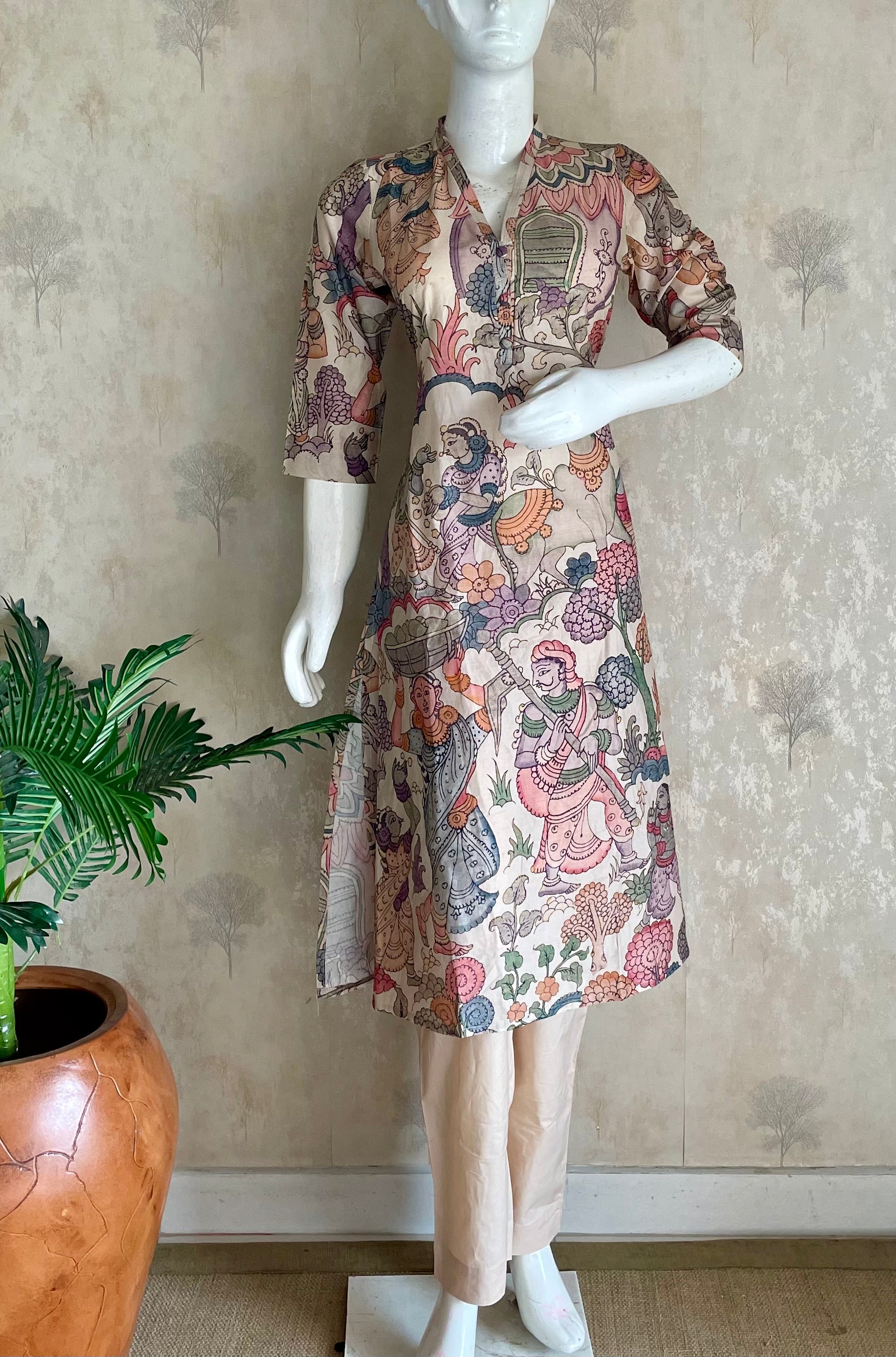 RaasRa off-white Kalamkari cotton A-line kurta set with plain pants