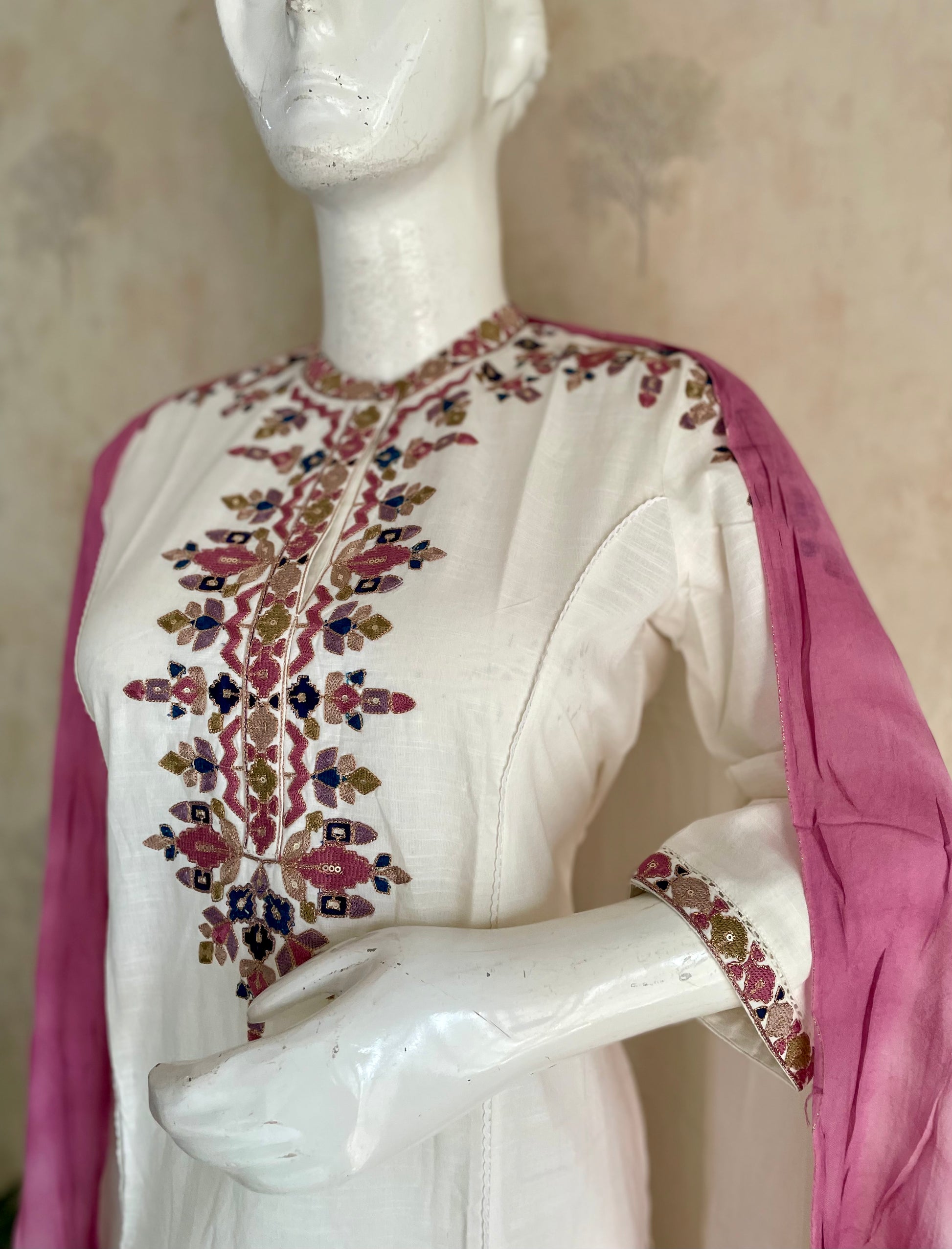 RaasRa Ivory Reverie — White Cotton Silk Kurta Set with Multicolour Embroidery & Rose Dupatta — view 5
