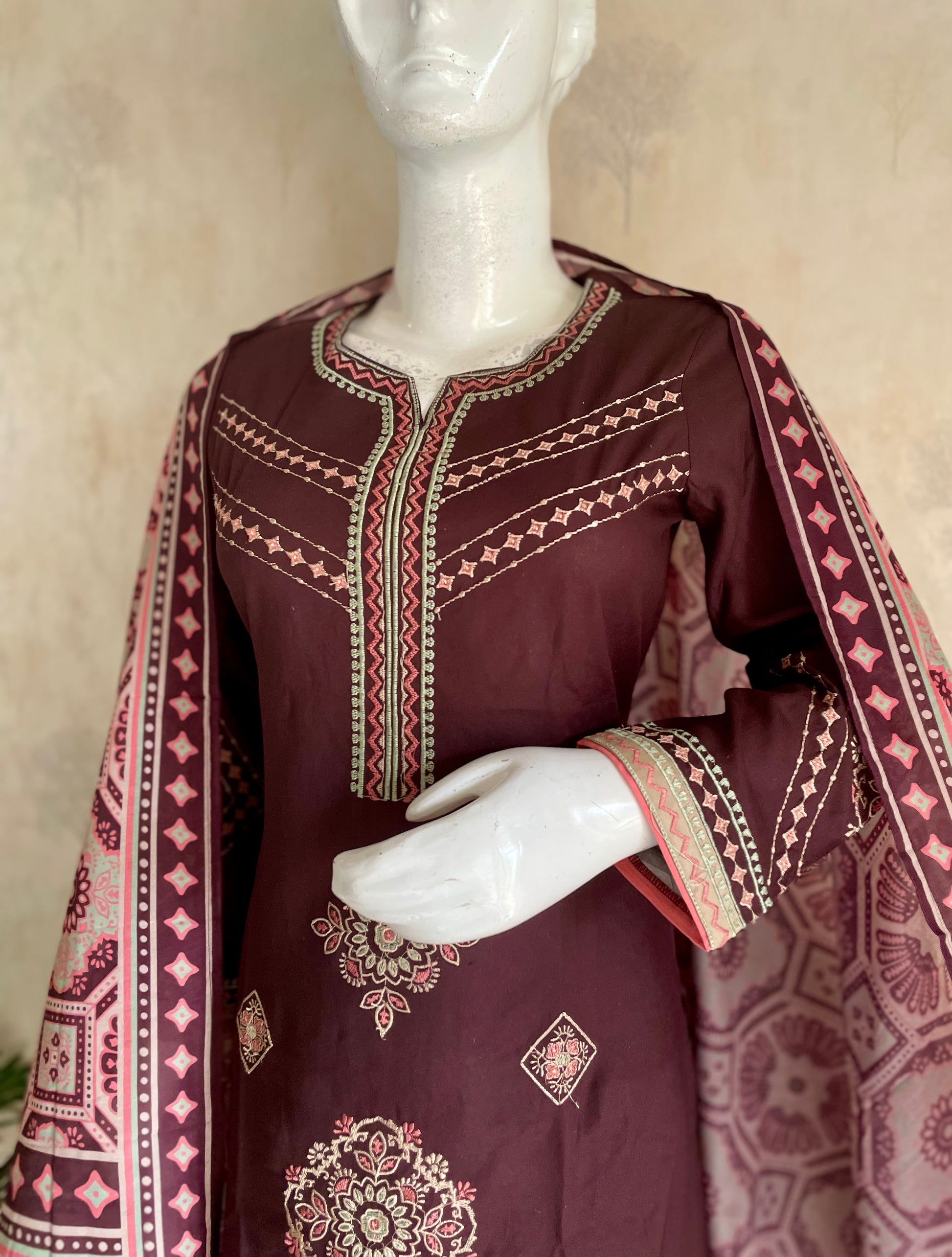 RaasRa Draped in Off- white Grandeur — Embroidered Rayon Cotton Kurta Set with Dupatta — view 4