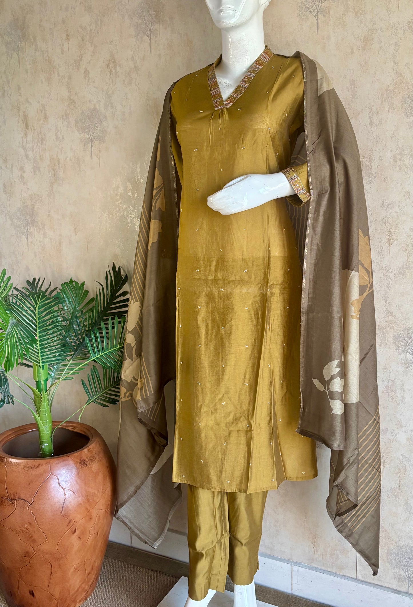 Golden Silk Zari Buta Kurta Set