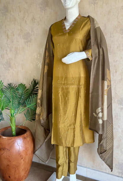 Golden Silk Zari Buta Kurta Set