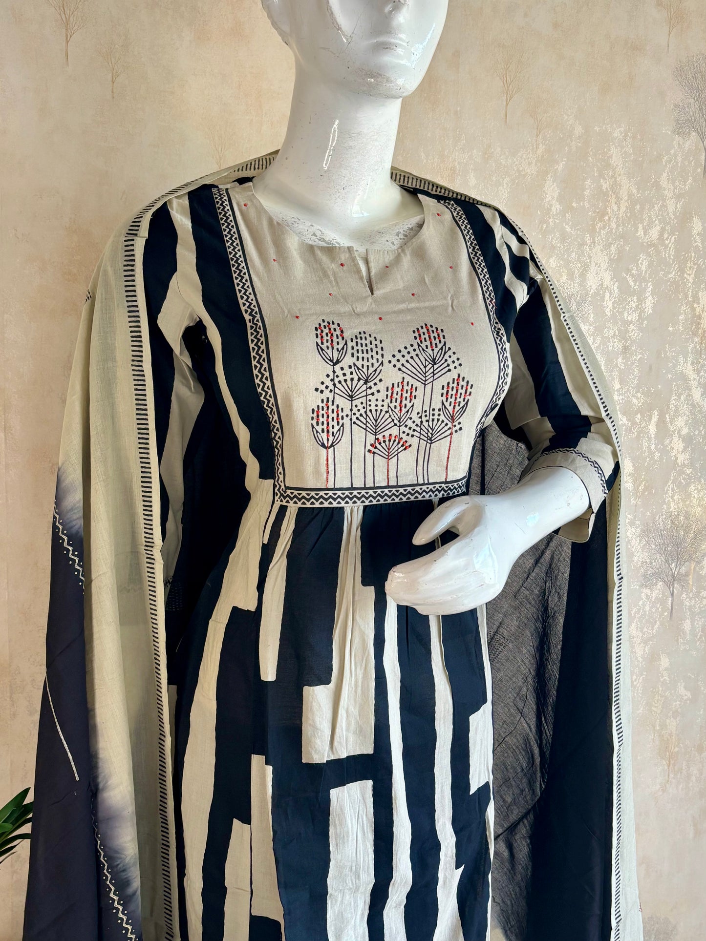 Geometric Black & Beige Cotton Suit