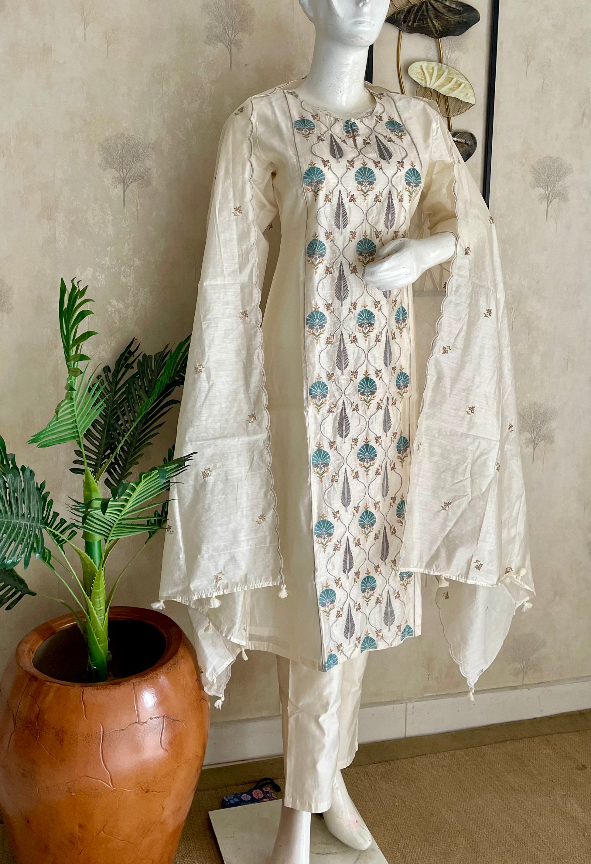 RaasRa Luminous Grace in Pearl White — Chanderi Silk Embroidered Kurta Set — view 3