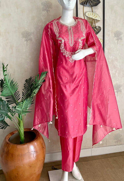 RaasRa pink Chanderi Silk embroidered kurta set with dupatta and pant