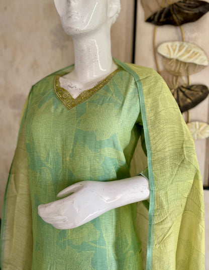 RaasRa Whispers of Green — Silk Kurta Set with Lace Neckline & Dupatta — view 4