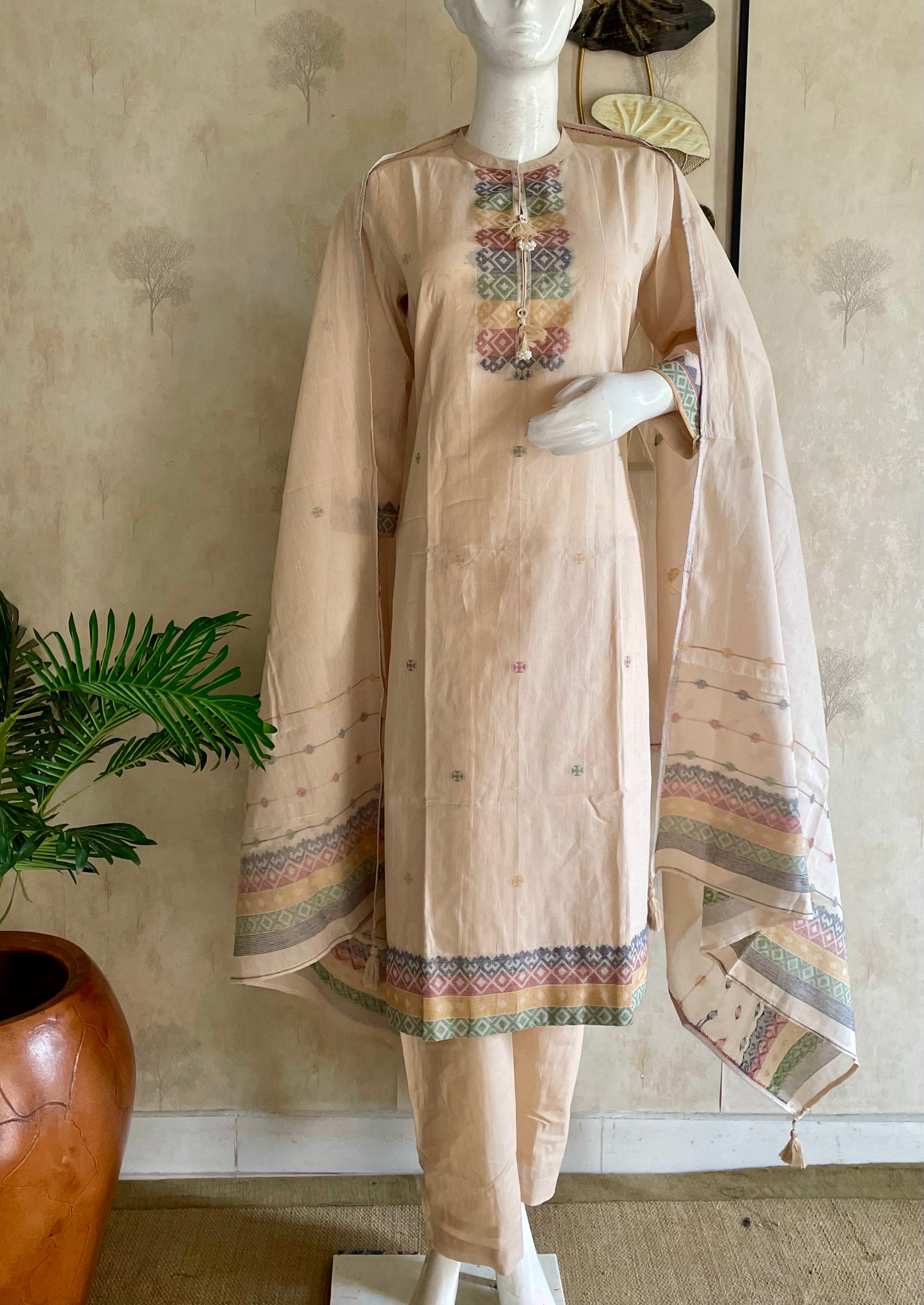 RaasRa beige jamdani handloom cotton kurta set with dupatta and plain pant