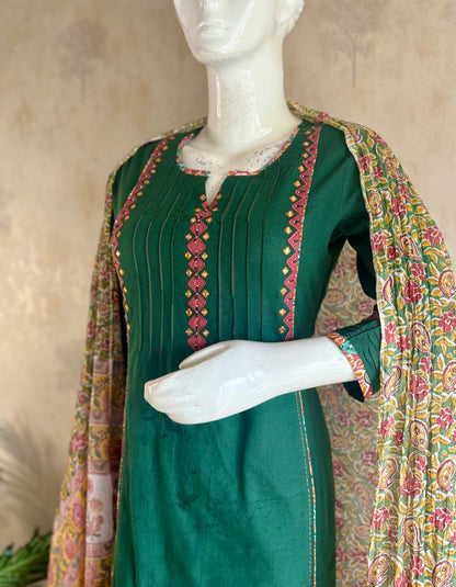 Emerald Green A-Line Handcrafted Kurta Set
