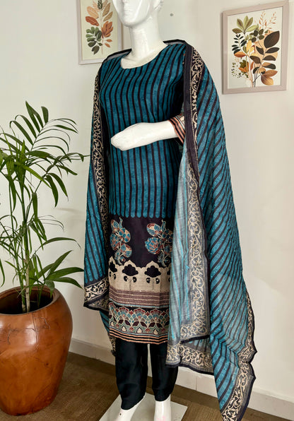 Modern Meets Mughal Chanderi Silk Kurta Set