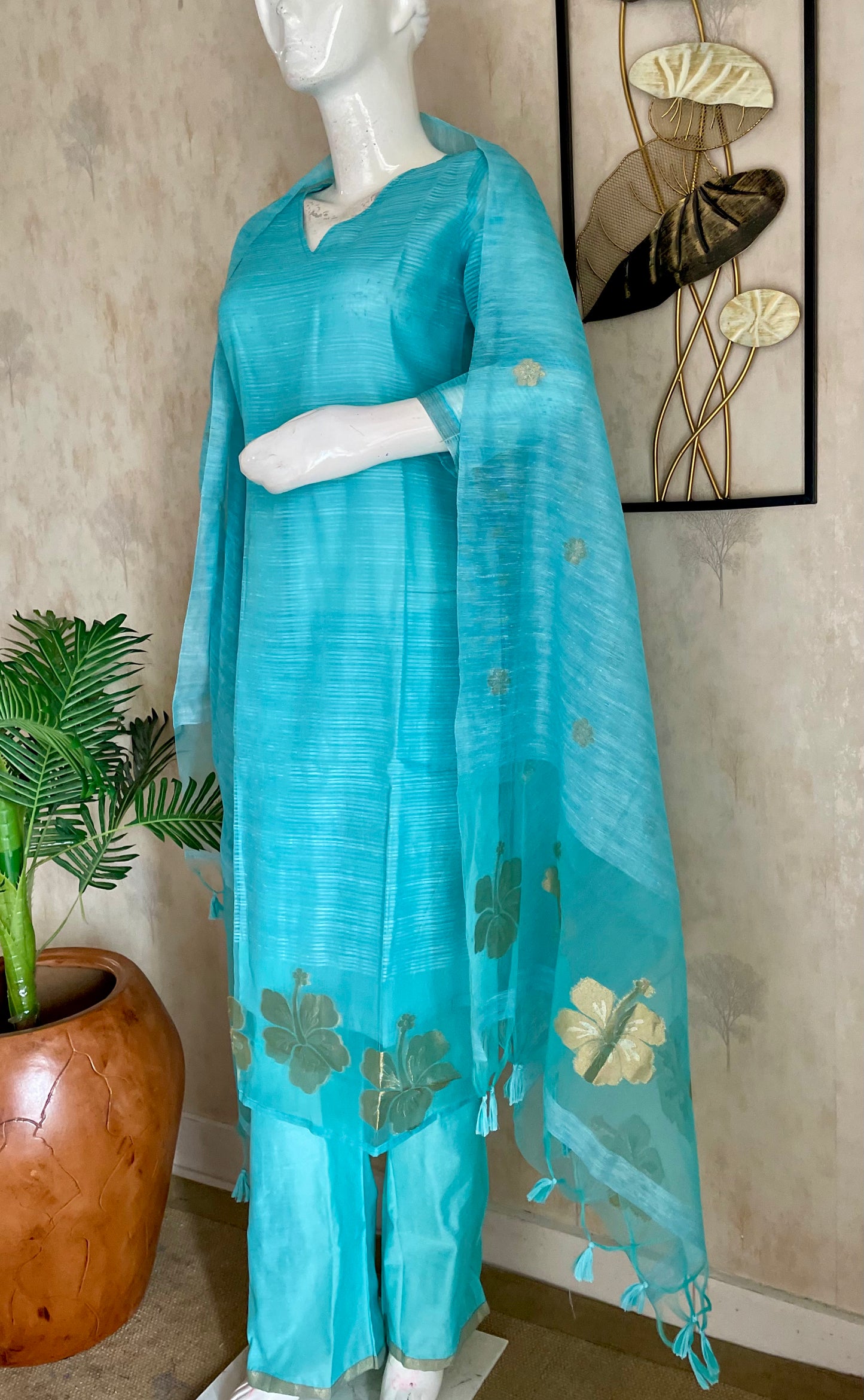 Silk & Sage Firoza Muga Silk Suit Set
