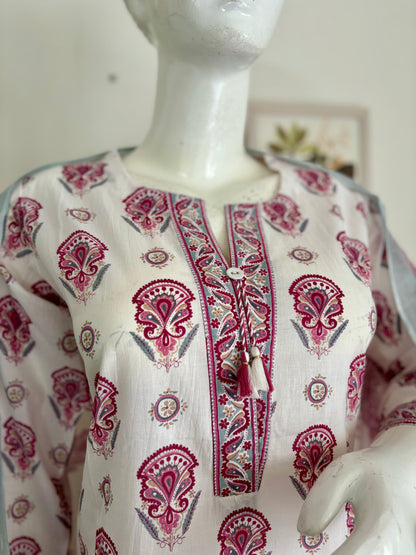 A Match Made in Print Heaven White & Pink Handblock Kurta Set