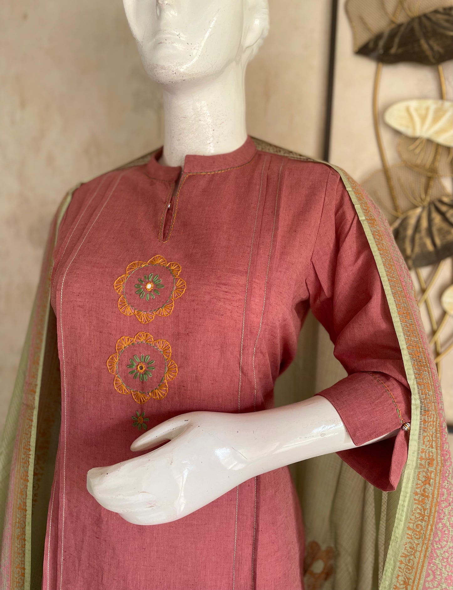 Blush Harmony Onion Pink Handloom Cotton Suit Set