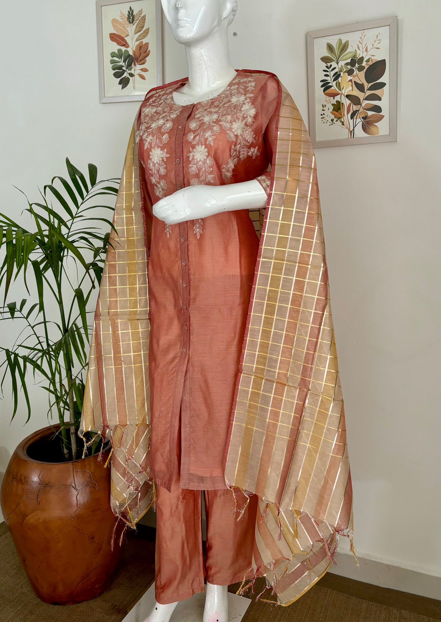 Luxe Allure Chanderi Silk Kurta Set