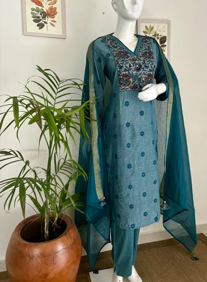 Fusion Flair  Handloom Cotton Kurta