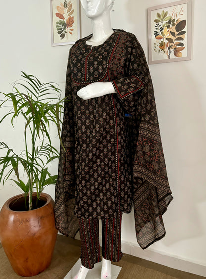 Dark Chocolate Dreams: The Handblock Kurta Set