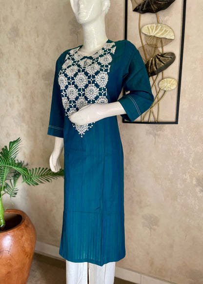 Teal Symphony Handloom Cotton Kurta Set
