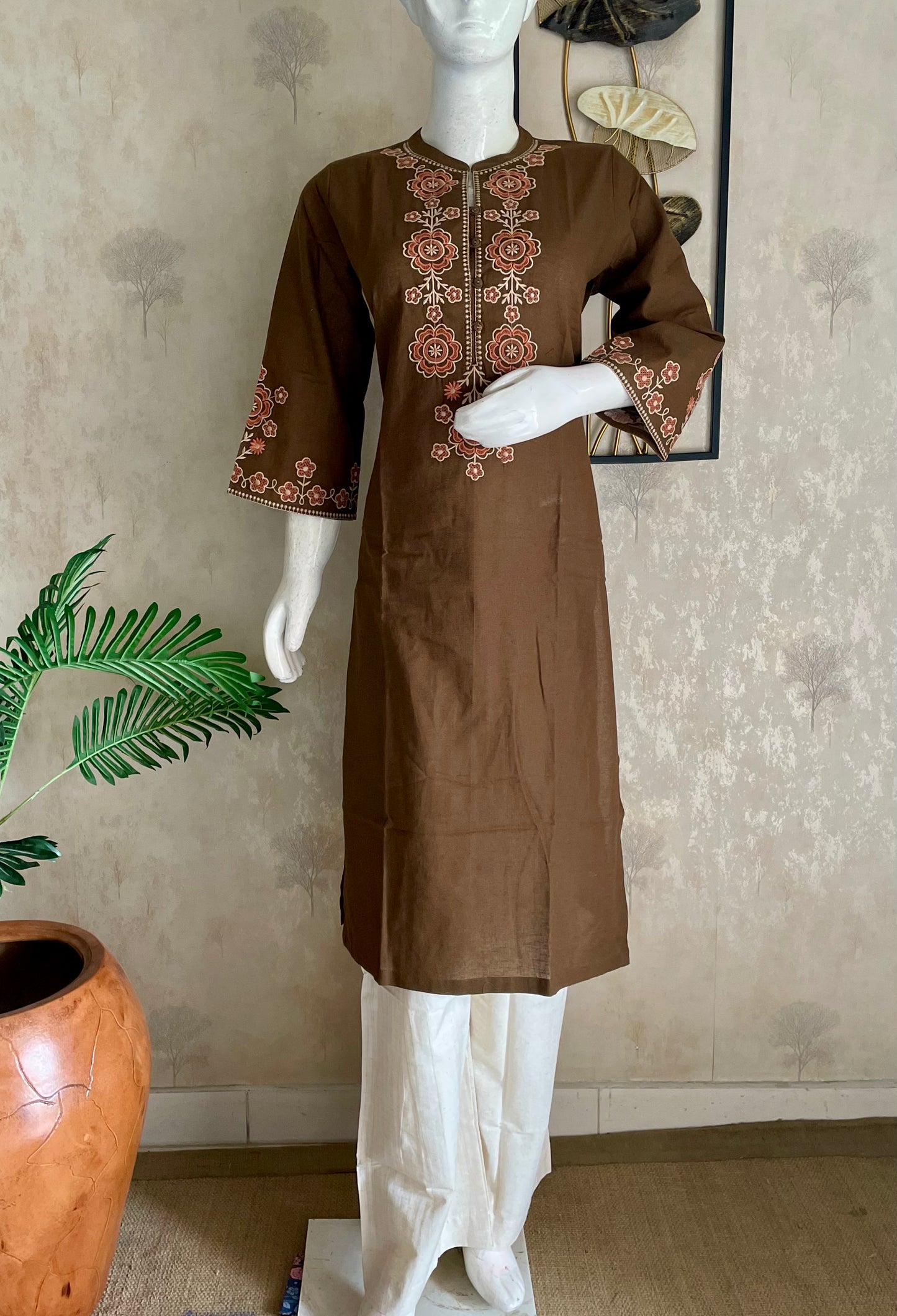 Olive Mehfil – elegant and rooted handloom cotton kurta set