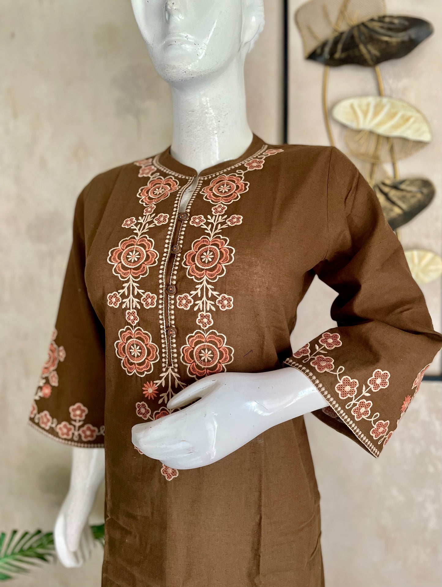 Olive Mehfil – elegant and rooted handloom cotton kurta set