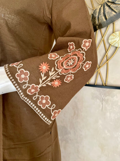 Olive Mehfil – elegant and rooted handloom cotton kurta set