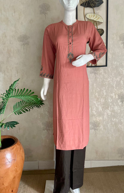Peach Cotton – luxurious and distinctly Kashmiri