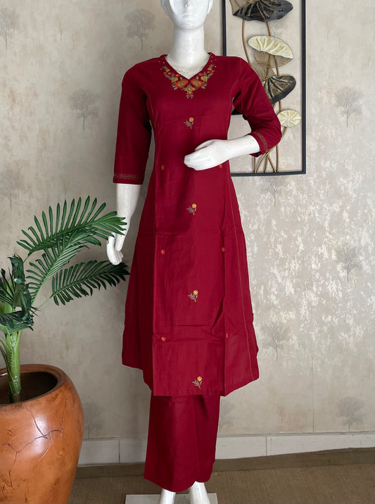 Handloom Cotton Kurta Set with Floral Embroidery