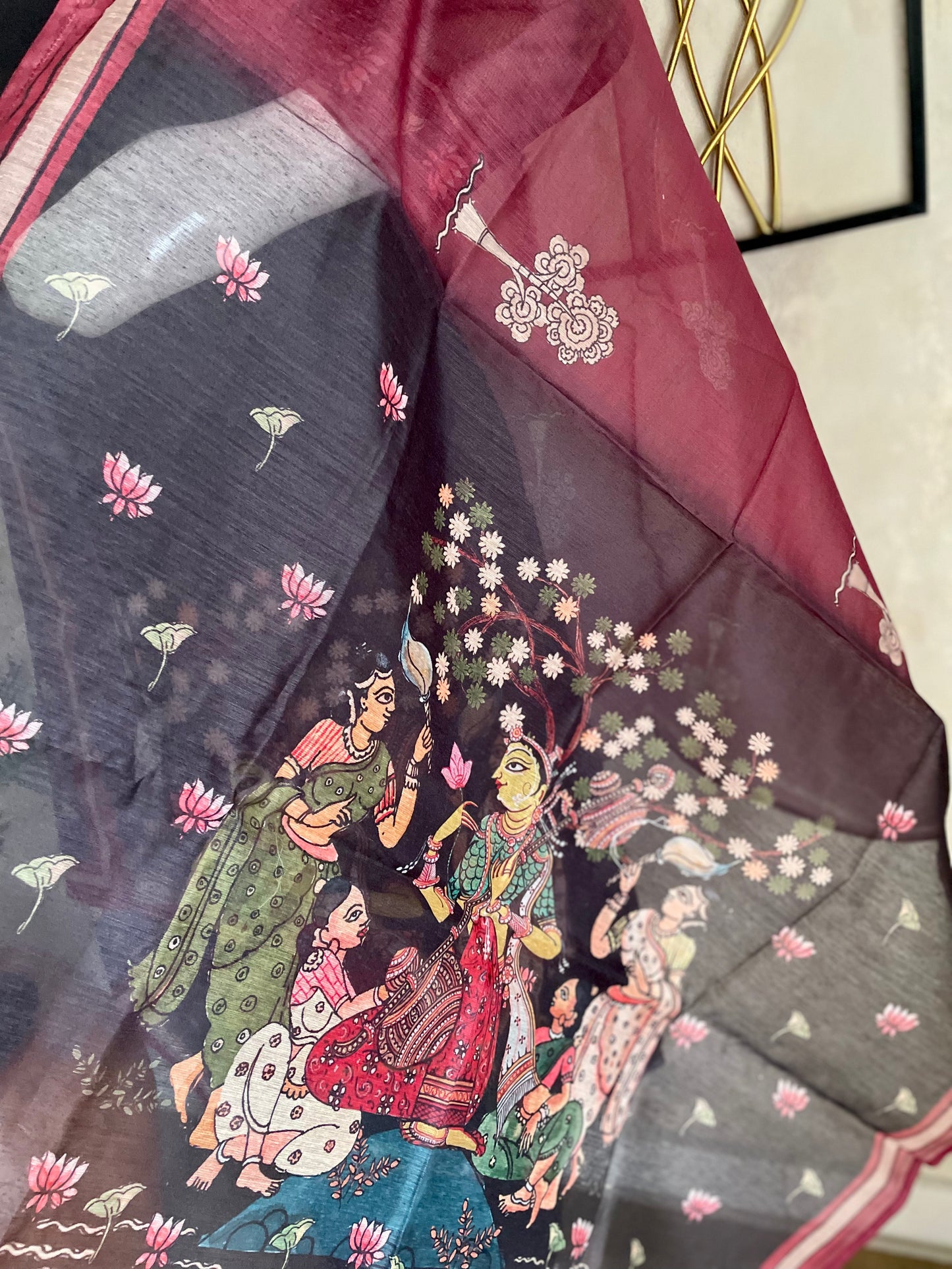 Black Linen Kurta Set with Tanchoi Print Kurta
