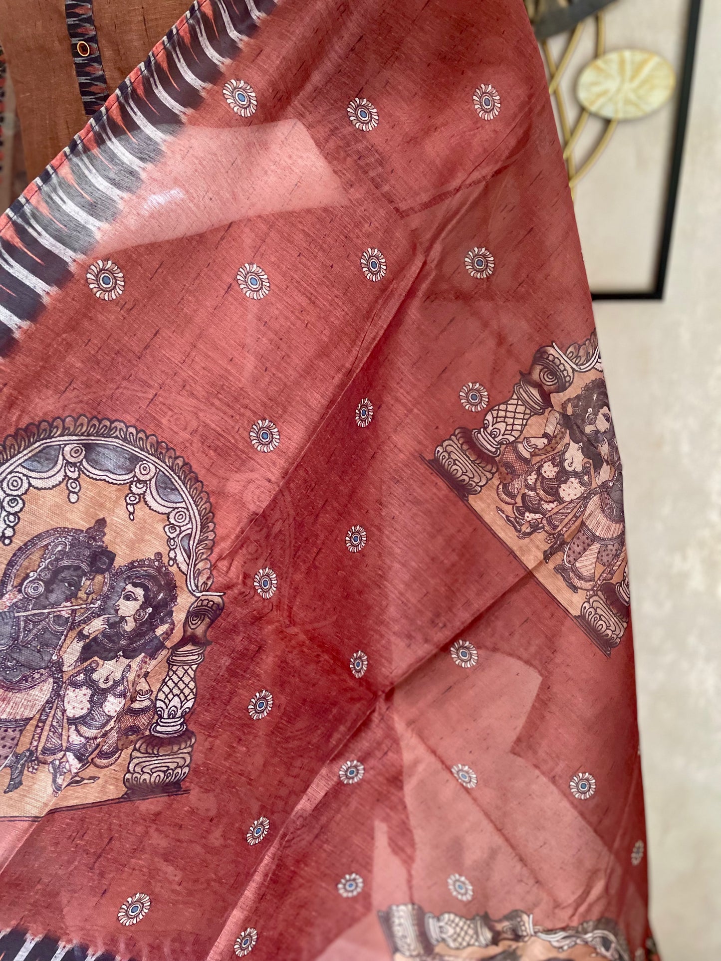 Linen Kurta Set with Tanchoi Print Kurta Set