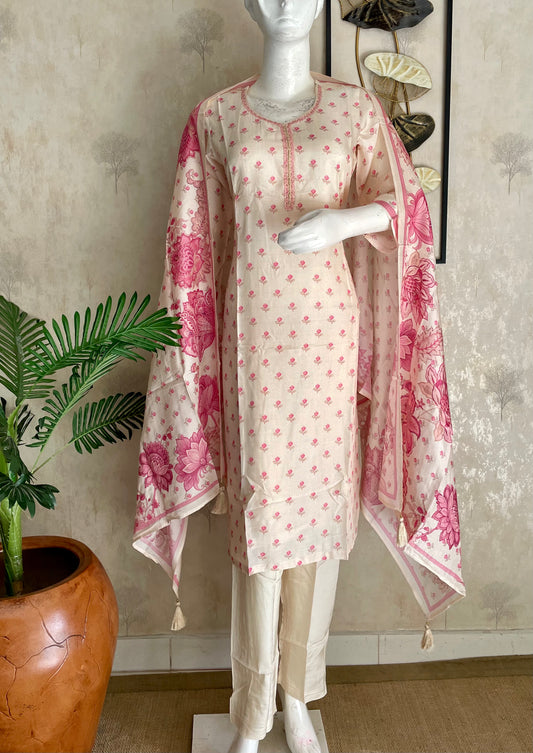 Ivory Bloom – Off-White Silk Kurta Set
