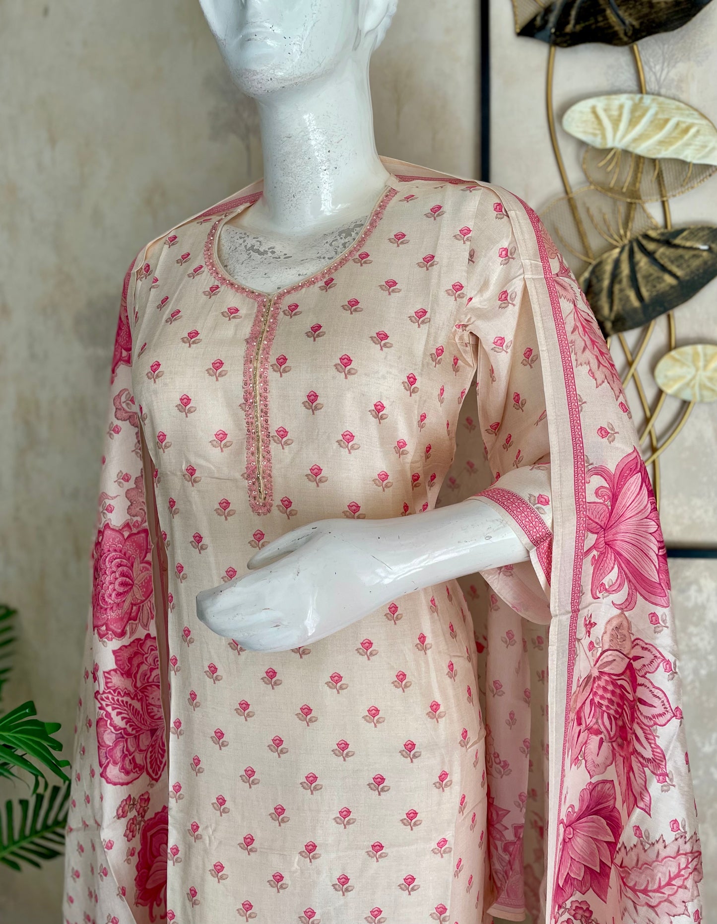 Ivory Bloom – Off-White Silk Kurta Set