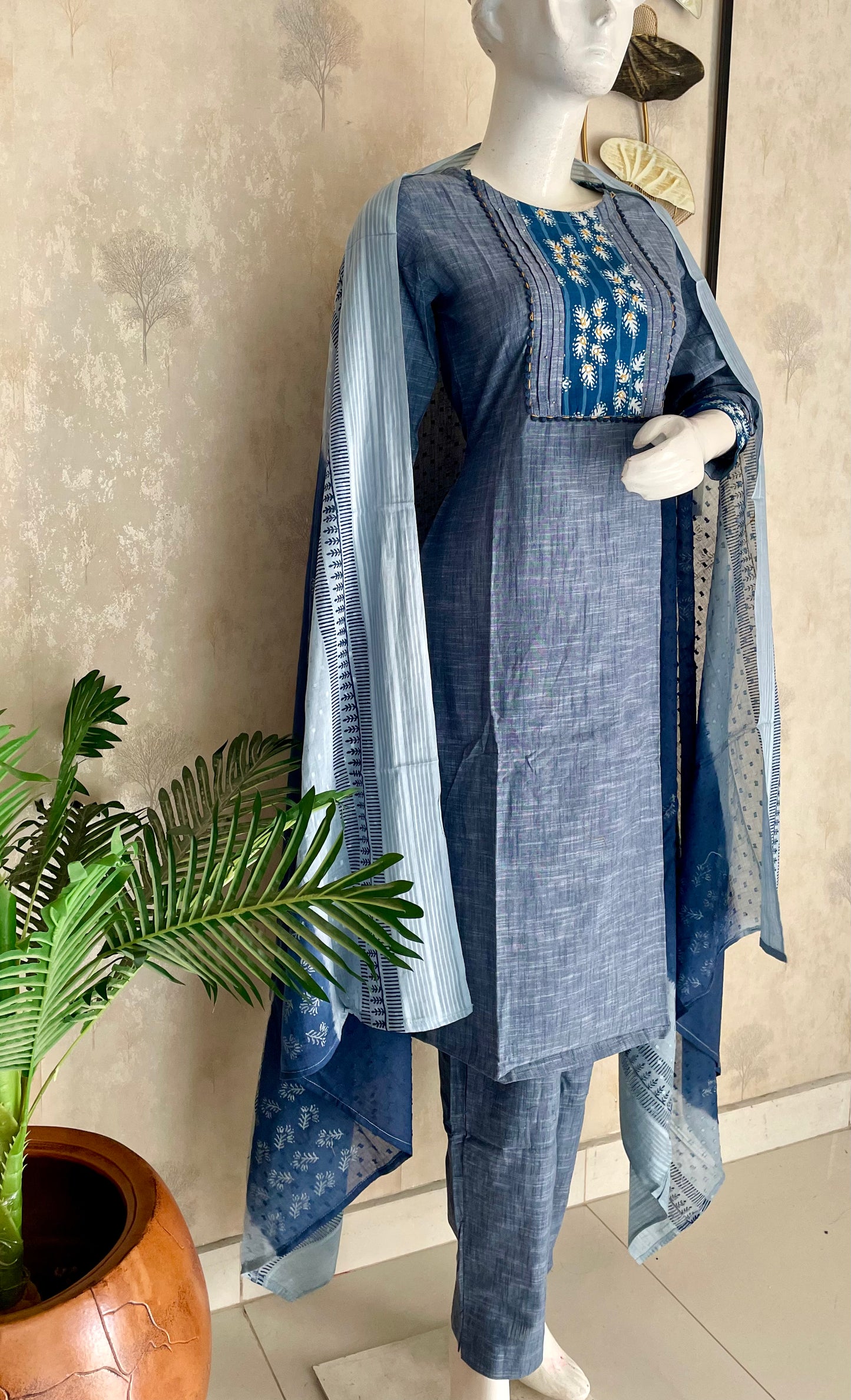 Indigo Dabu Grace – Handloom Cotton Handblock Kurta Set