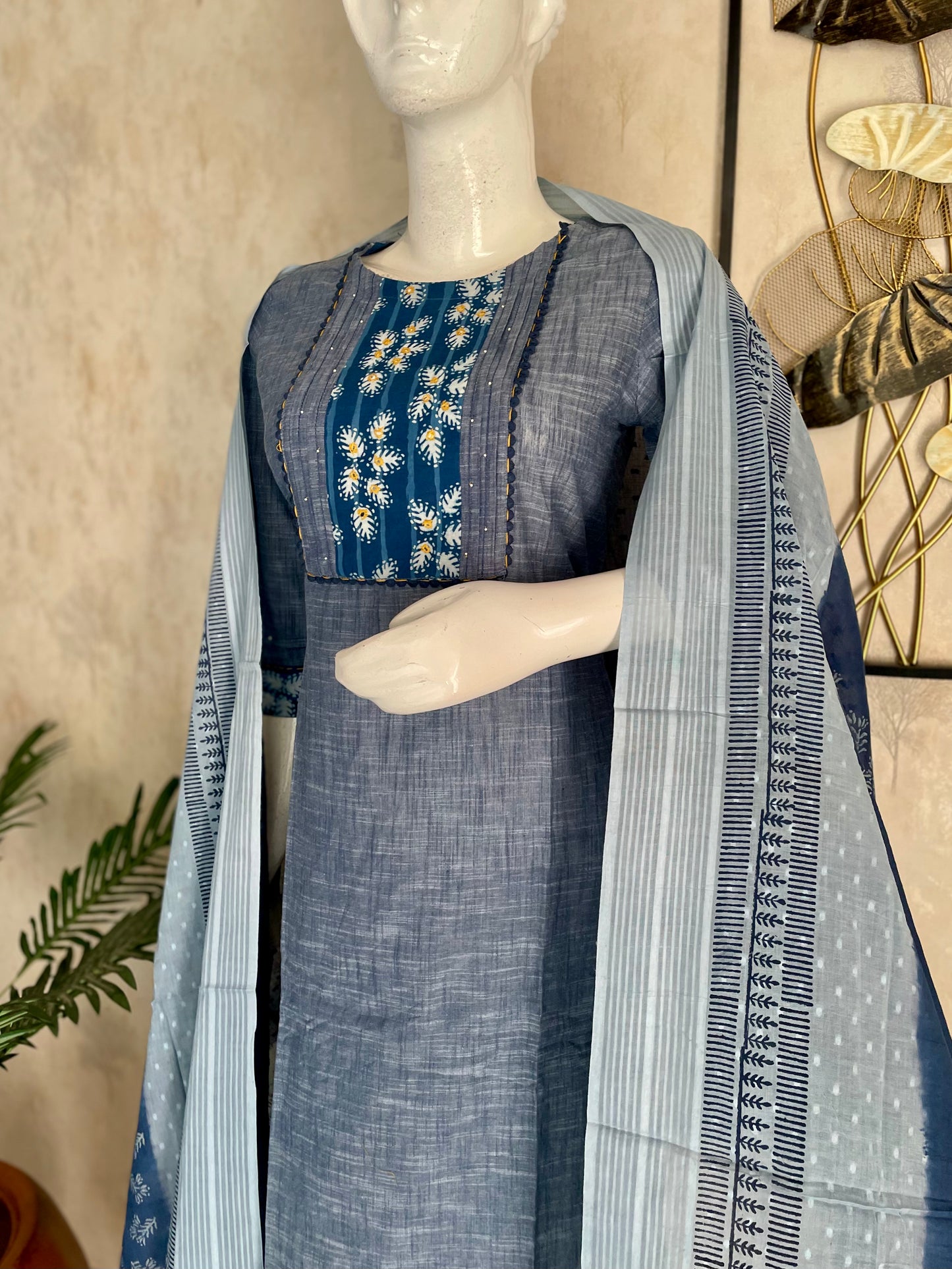 Indigo Dabu Grace – Handloom Cotton Handblock Kurta Set