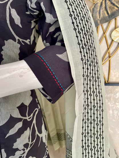 Black Floral Grace – Pure Cotton Handblock Kurta Set
