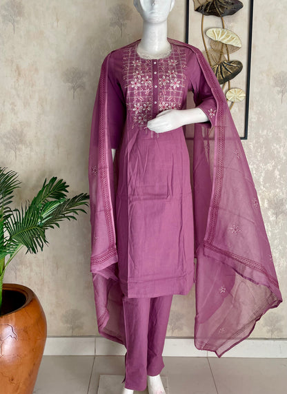 Lavender Silver Grace – Handloom Cotton Kurta Set