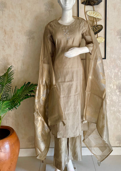 Golden Glow – Pure Banarasi Mul Chanderi A-Line Kurta Set