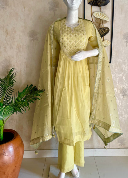Lemon Pita Grace – Pure Banarasi Mul Chanderi Kurta Set