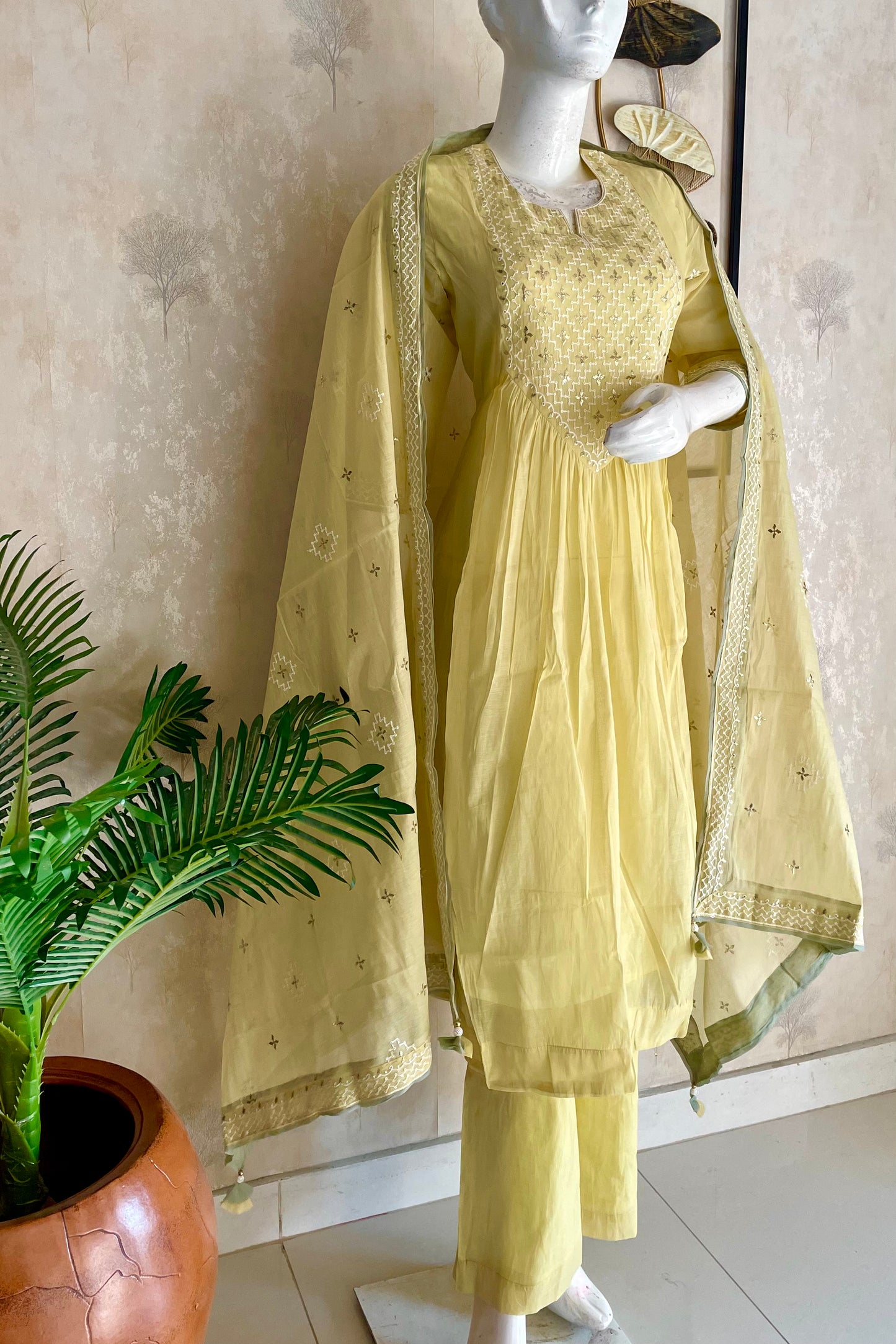 Lemon Pita Grace – Pure Banarasi Mul Chanderi Kurta Set
