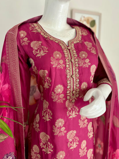 Pink Opulence: Banarasi Silk Kurta Set