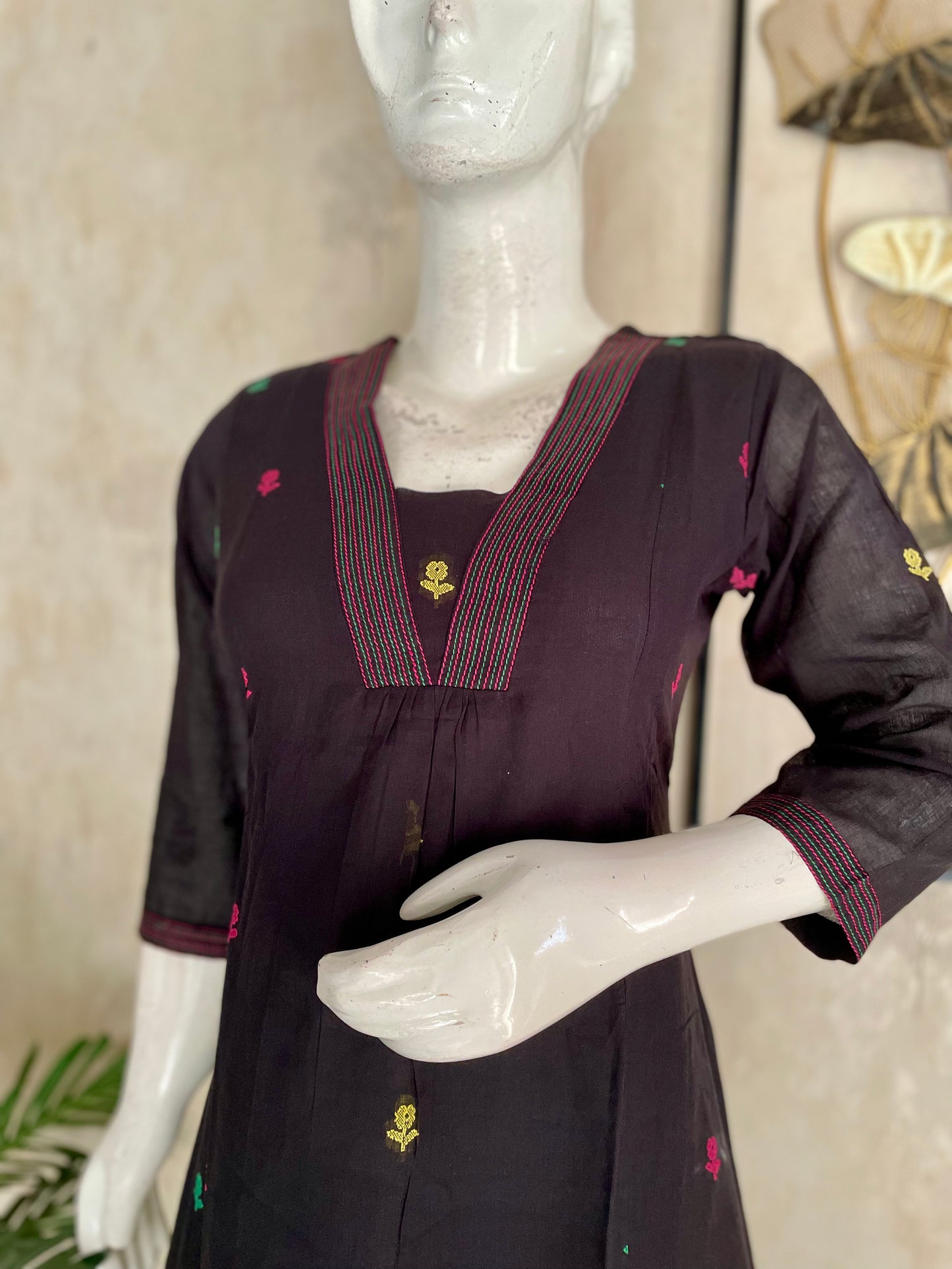 Multicolour Weave – Mul Chanderi Handloom A-Line Kurta Set