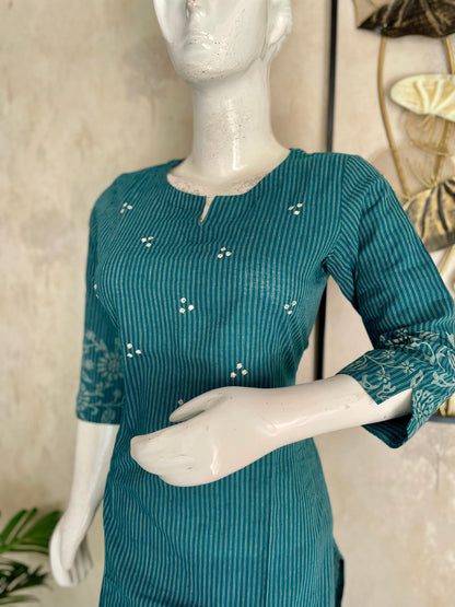 Rama Green Stripes – Handloom Cotton Kurta Set
