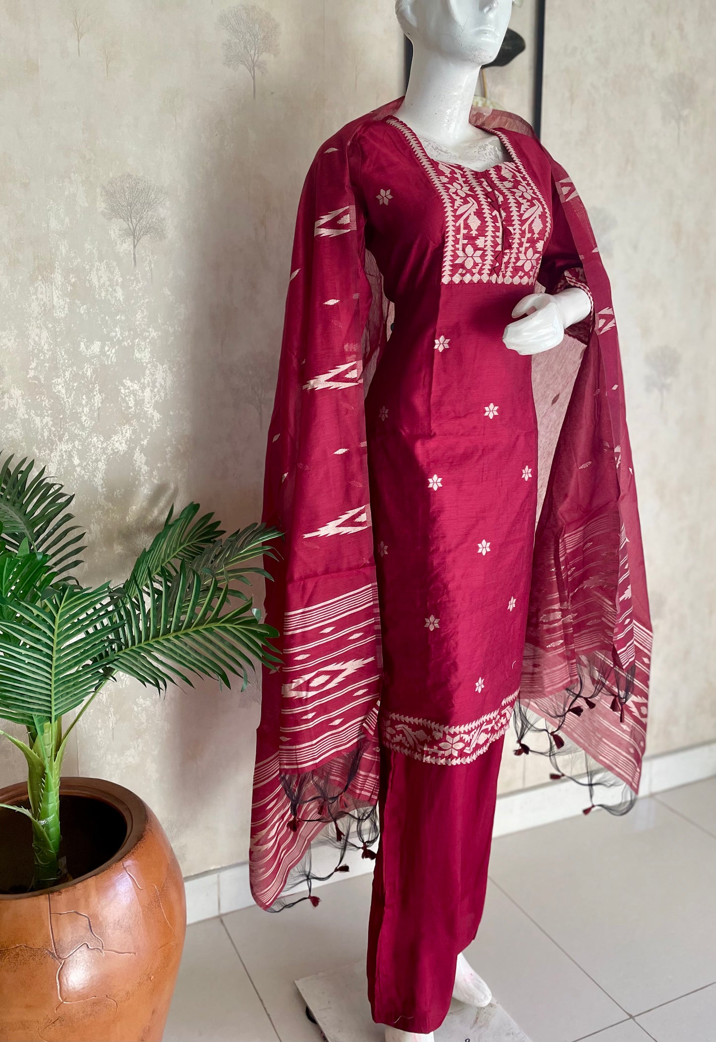Rose & Ivory – Cotton Silk Jamdani Kurta Set