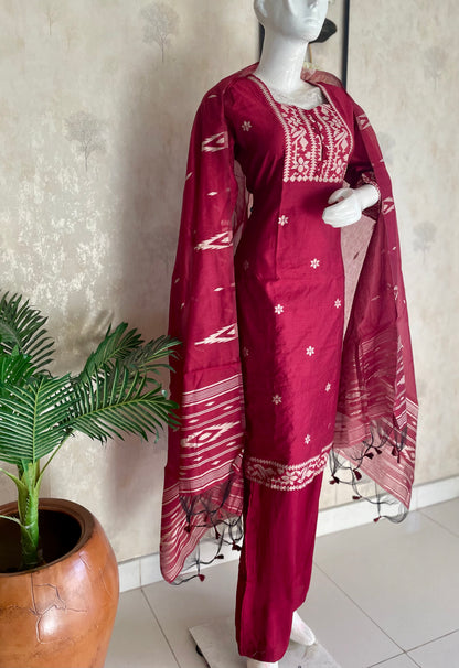 Rose & Ivory – Cotton Silk Jamdani Kurta Set