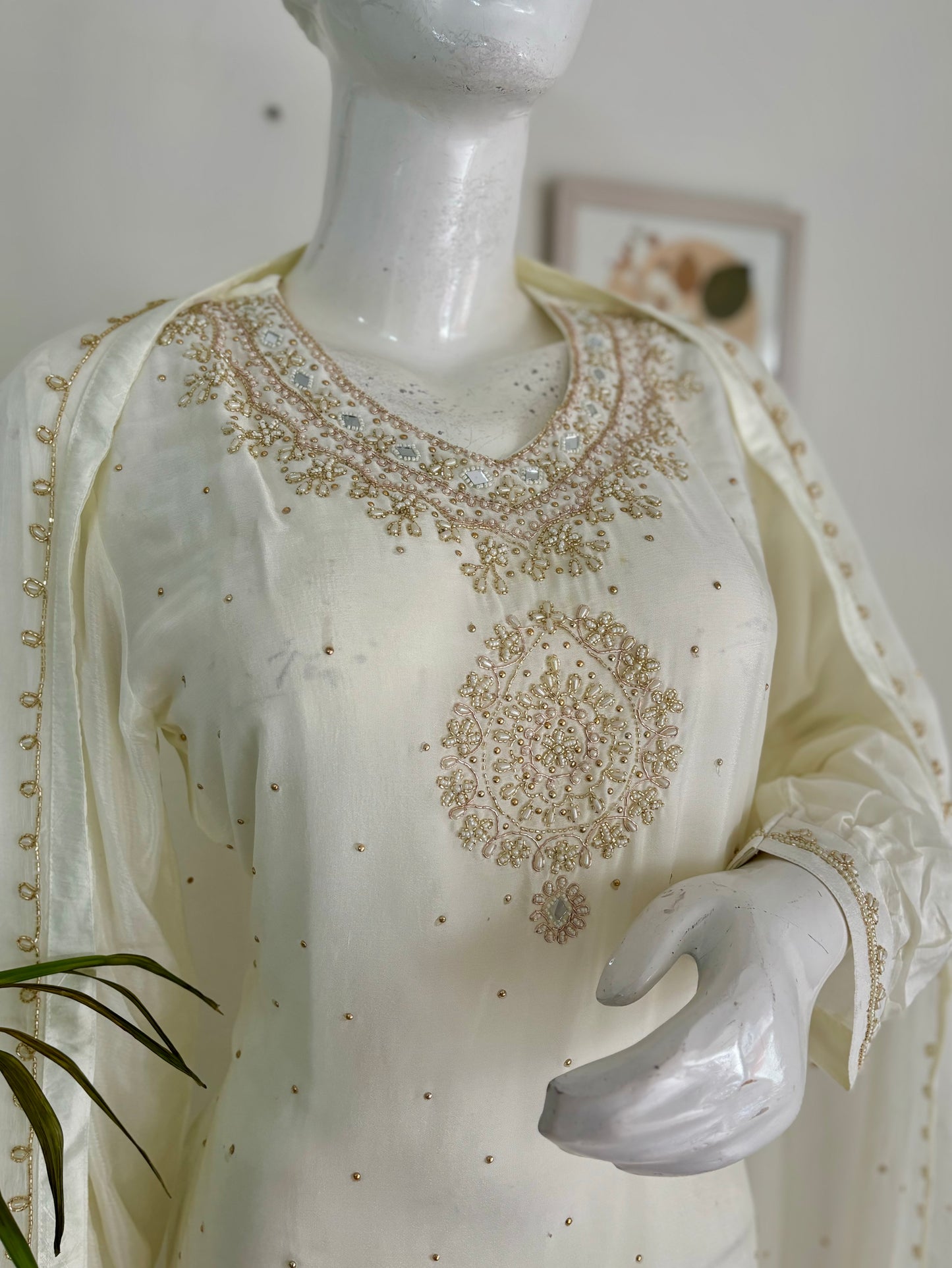 Pearl White Perfection: A Silk Symphony