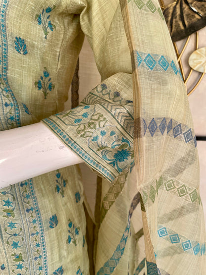 Lime Green Elegance – Kashmiri Jamdani Kurta Set