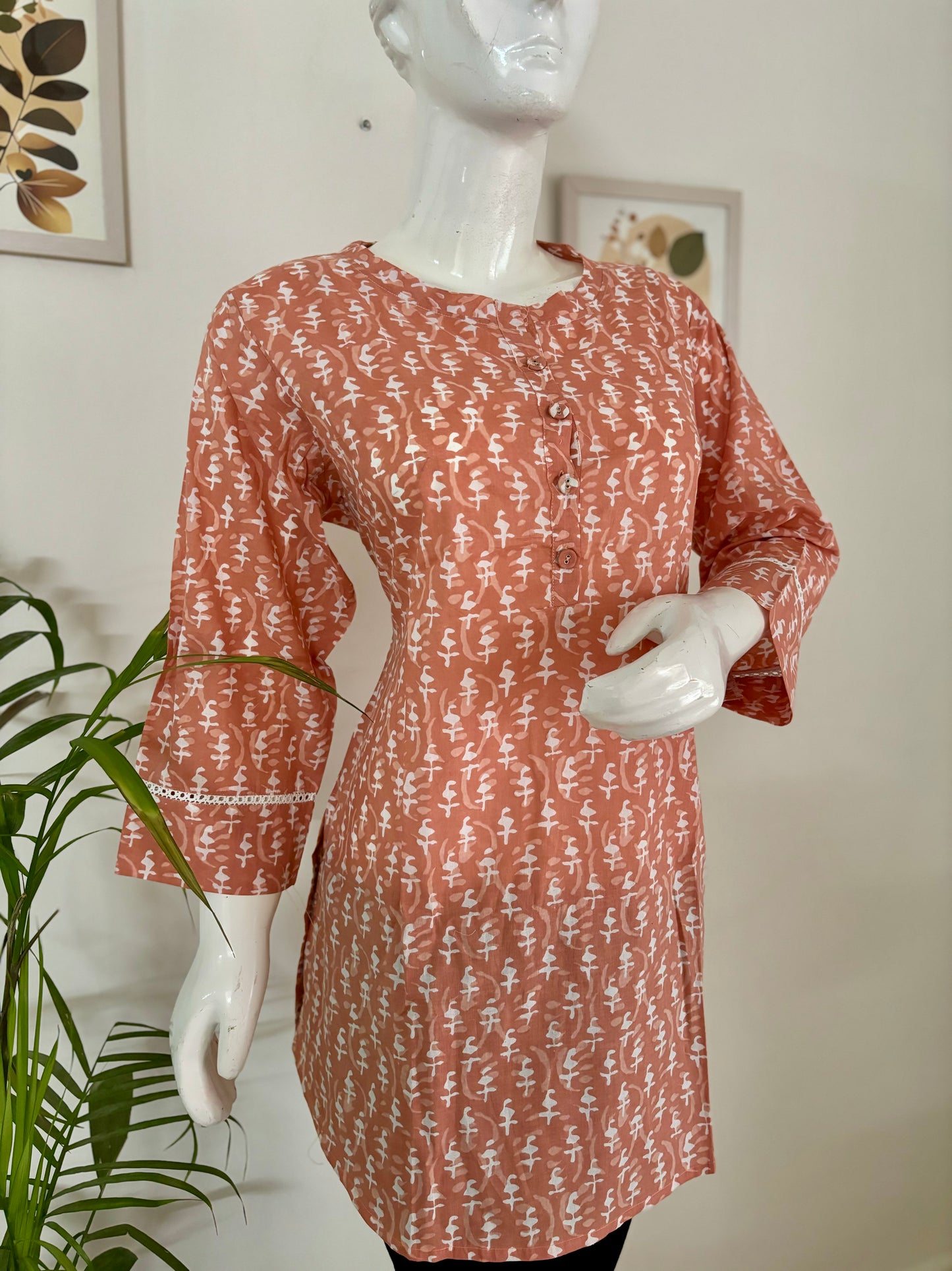 Peachy Keen: Handblock Cotton Short Kurti