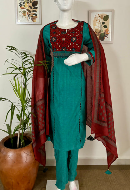 Rama Green Rhapsody: Handloom Cotton Kurta Set