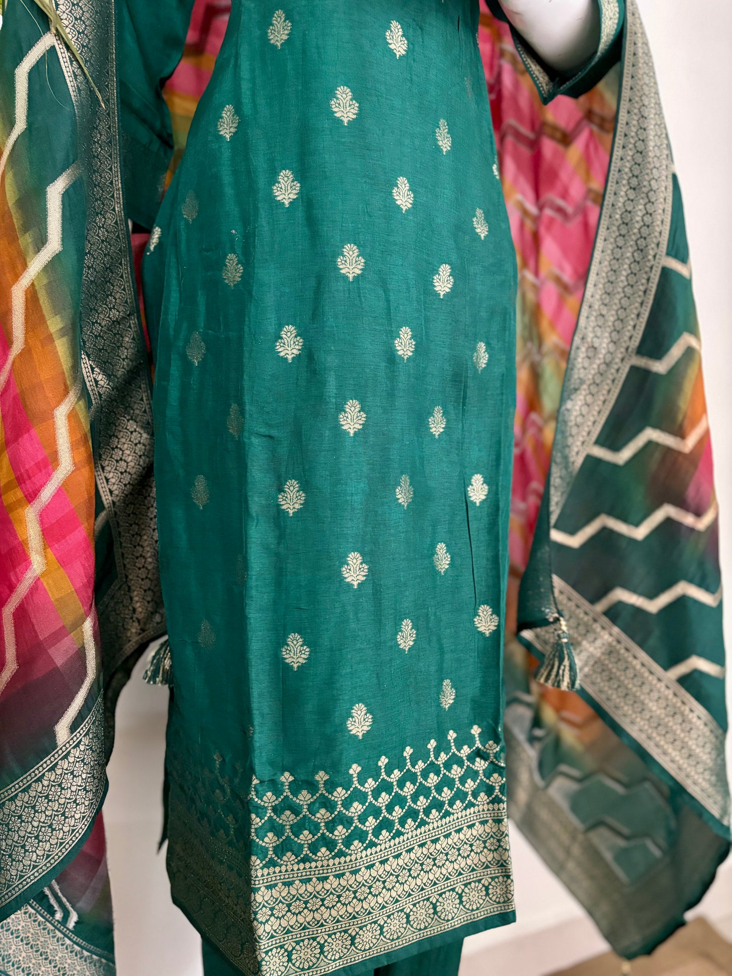 Bottle Green Opulence: Banarasi Kurta Set