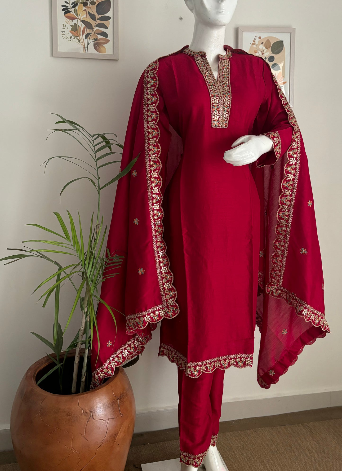 Rose Red Silk Kurta Set with Golden Cutwork Embroidery