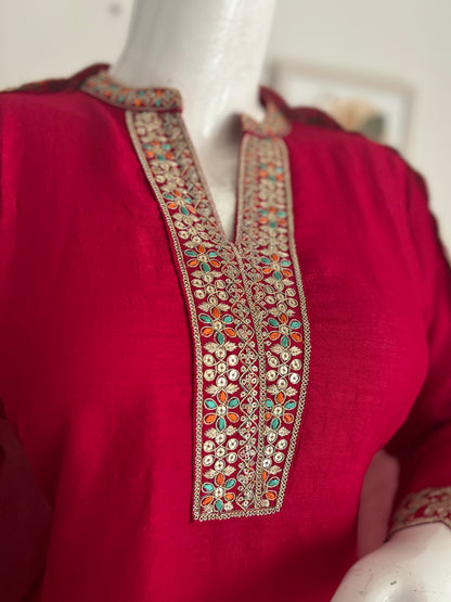 Rose Red Silk Kurta Set with Golden Cutwork Embroidery